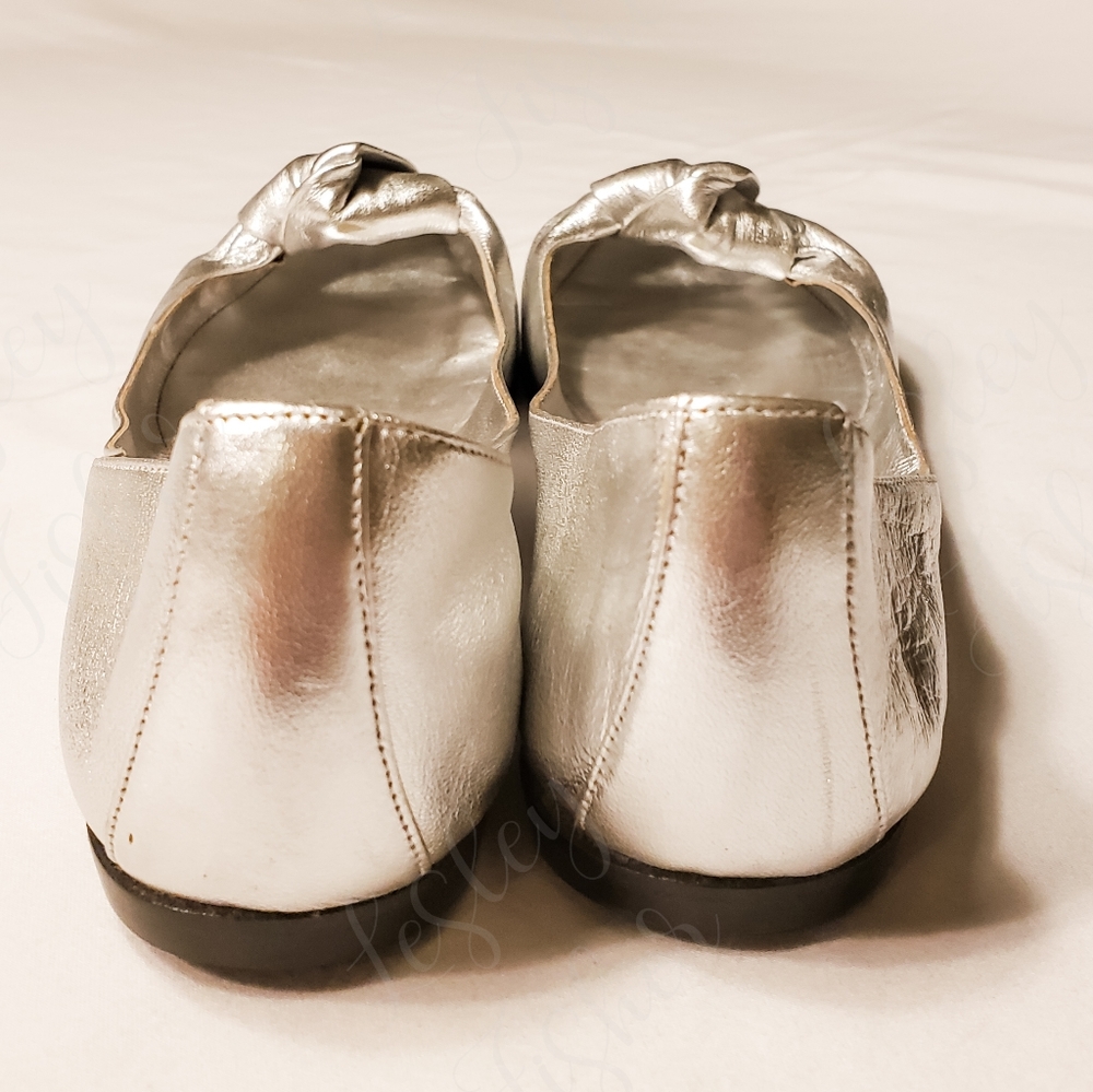 Emily in Paris Inspo: Sigerson Morrison Shoes - Picture 4 of 8